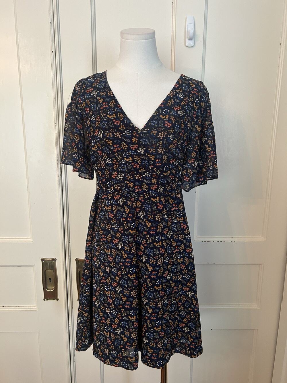 Madewell Floral Cross Front Chiffon Dress Womens Size 10 Blue Classic Boho